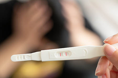 受孕期间吃药有影响吗 不仅在孕期要谨慎2