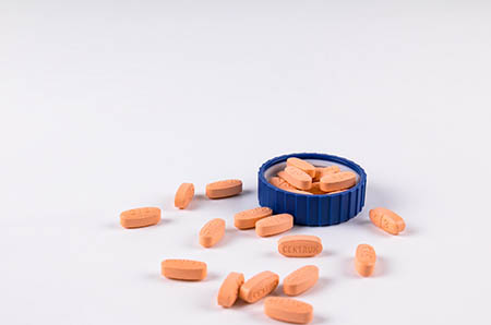 霉菌性阴炎可以用洁尔阴吗 洁尔阴能治根吗?2 霉菌性阴炎可以用洁尔阴吗 洁尔阴能治根吗?2