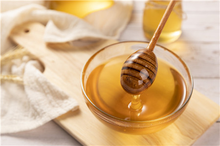 胆结石可以喝蜂蜜水吗 蜂蜜水真的那么神奇吗？3