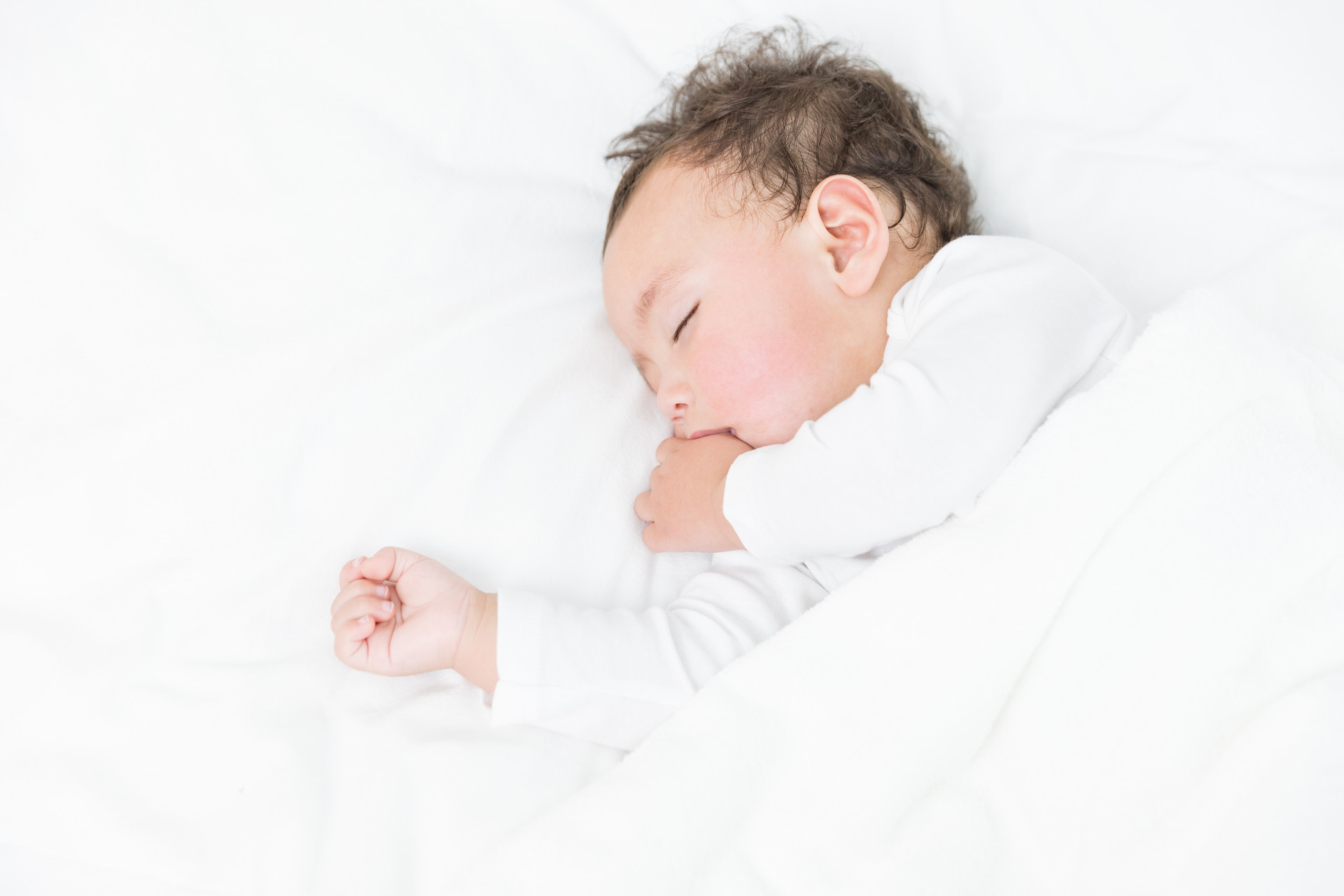夏季提高宝宝睡眠质量的诀窍