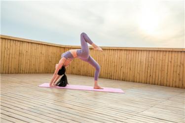 怎么缓解绝经后身体的潮热3