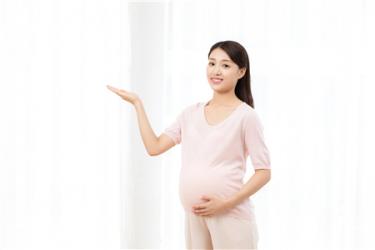 怀孕后乳头有白色分泌物怎么回事啊3