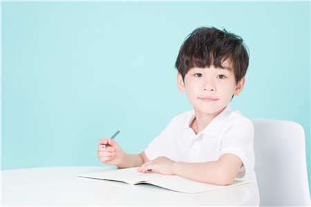 新生男宝宝取名参考