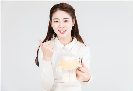 母乳保鲜袋需要清洗吗
