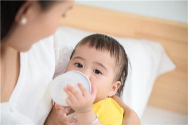 冷冻母乳对宝宝肠胃有影响吗