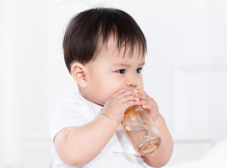 宝宝不爱喝水有什么好的办法吗_升水-果汁-水分-喝水-