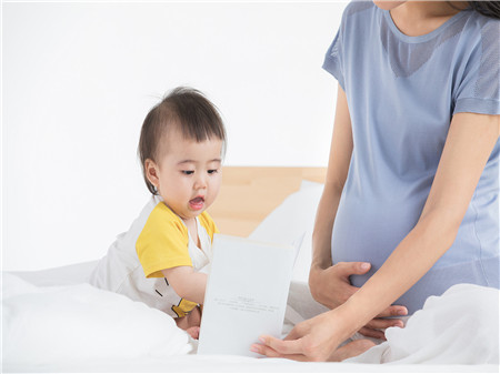 孕妇肚子痒可以擦什么