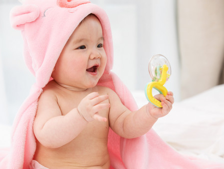 宝宝常见的过敏症状有哪些_呼吸道-戴上-症状-母乳喂养-