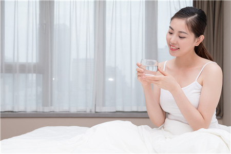 妇炎康片可以塞下面吗3