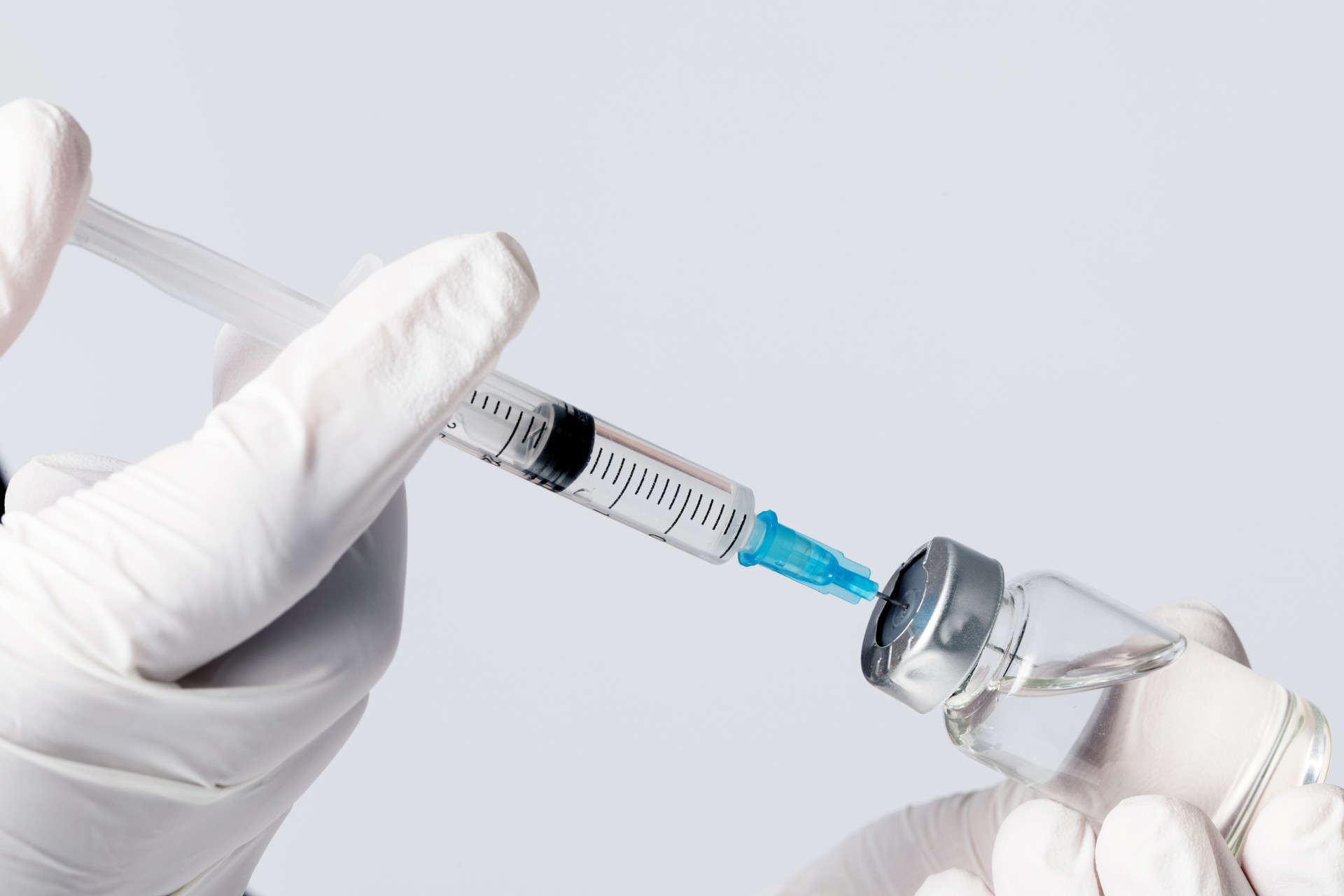 新冠疫苗需要打第三针加强吗
