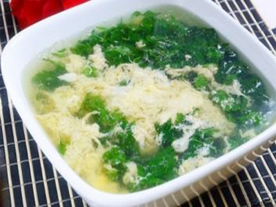 9个月宝宝食谱推荐：菊苗蛋汤