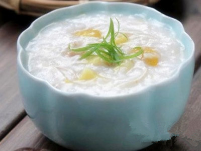 9个月宝宝食谱推荐：杏仁苹果豆腐羹