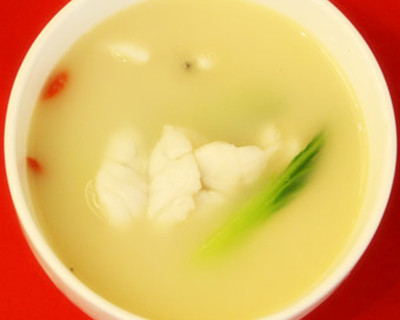 9个月宝宝食谱推荐：鳗鱼酸奶汤