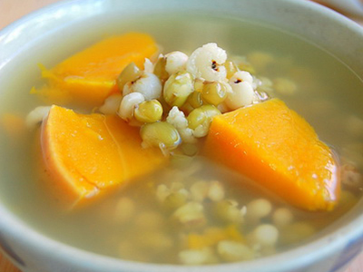  产后减肥瘦身汤推荐：绿豆薏米南瓜汤