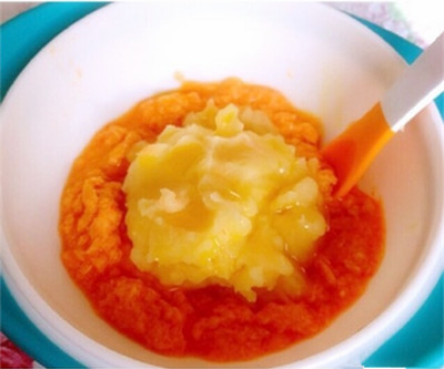 9个月宝宝食谱推荐：红椒三文鱼土豆泥
