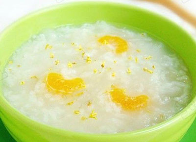  产妇月子食谱推荐：蜜桔桂花粥