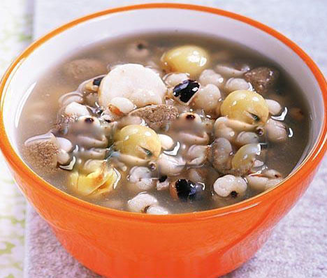  产妇月子食谱推荐：四神猪肝粥