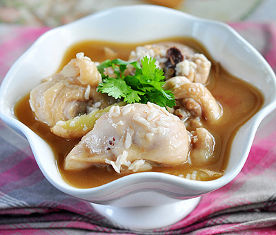  月子餐食谱推荐：麻油鸡