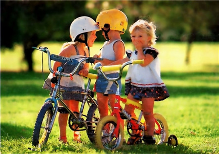 儿童骑自行车的坏处  孩子3岁以下骑自行车影响发育