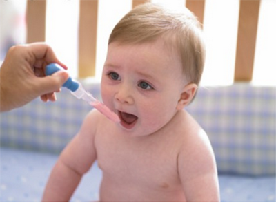 新生儿便秘吃什么药？是药三分毒，宝宝用药要谨慎