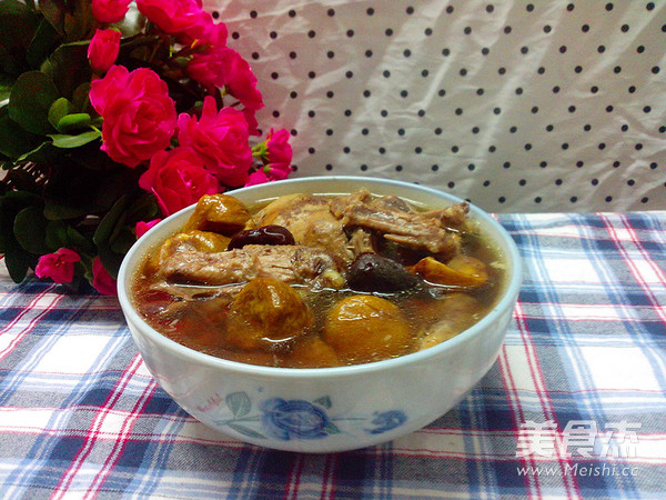 板栗炖鸽子