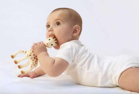 1岁内的宝宝一定不能吃的食物，妈妈们不要再做错啦