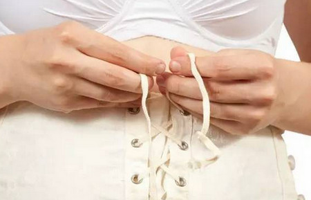 产后用束腹带，真的能快速恢复身材吗？