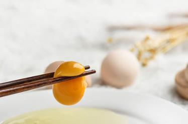 头顶头发稀少怎么办