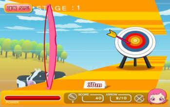 小女孩射箭