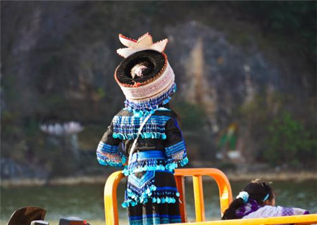 壮族