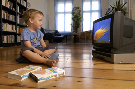 孩子暑假看不看电视，差别真不是一点点！