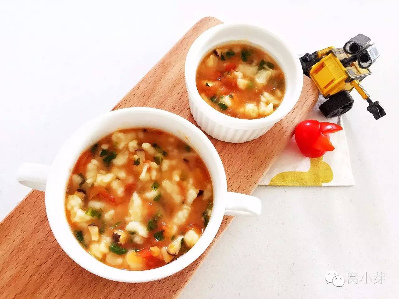 西红柿蘑菇疙瘩汤—酸甜开胃，热乎乎喝下一大碗！8M+