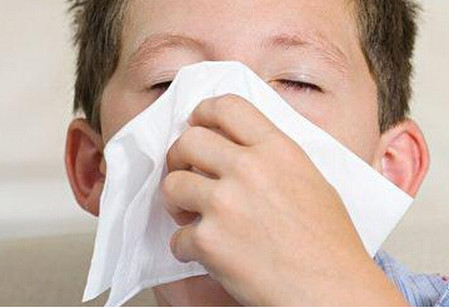别让过敏性鼻炎找上孩子！