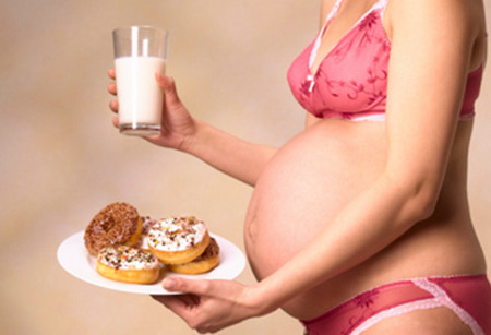 孕妇吃这三种食物，宝宝智商堪忧啊！