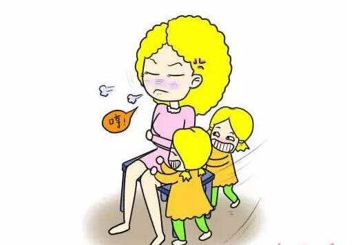 妈妈生气了，孩子们求原谅的形式也是醉了！