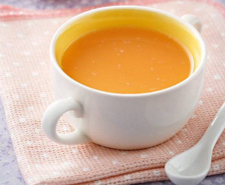 胡萝卜米汤的做法 一款对宝宝眼睛非常有益的辅食
