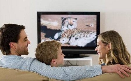 孩子多大可以看电视？怎么看？