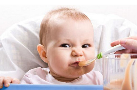 为1岁以下宝宝做辅食，6类食品不能随便加，怪不得老拉肚子