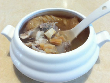 瘦肉花膠湯怎么做好吃 冬天必喝的養顏抗凍湯