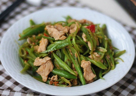 五分钟就能上桌的家常小炒——四季豆炒肉