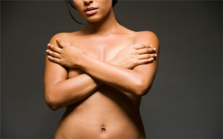 月经前乳房胀痛正常吗