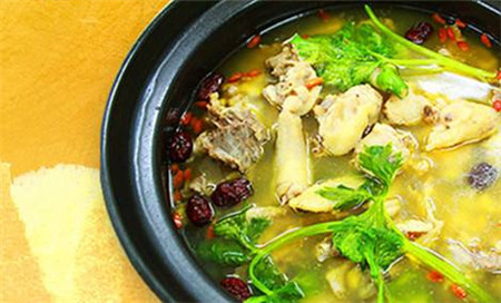 八珍汤可以炖鸡吗