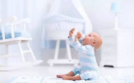 宝宝剩下的奶你怎么处理？小心剩奶变“毒奶”！