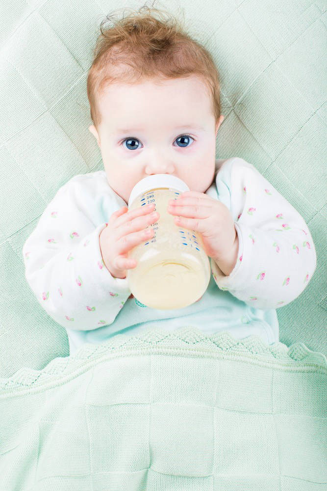 婴儿喝奶粉图片大全 小BABY无敌可爱