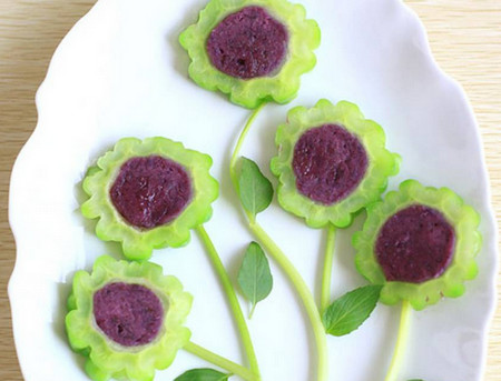 紫薯苦瓜圈怎么做好吃 宝宝不爱吃苦瓜？不妨试试它