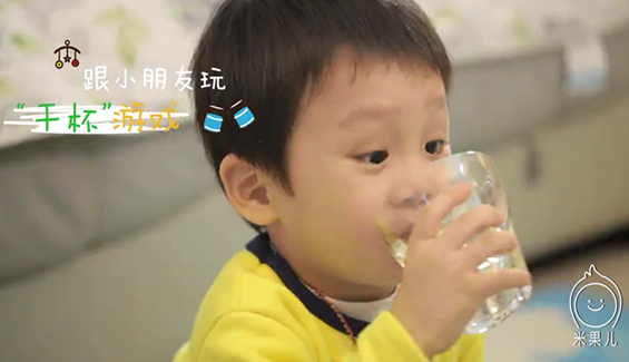 如何引导宝宝爱上喝水？