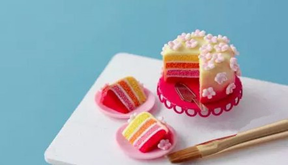 彩虹蛋糕 最绚丽的记忆甜点