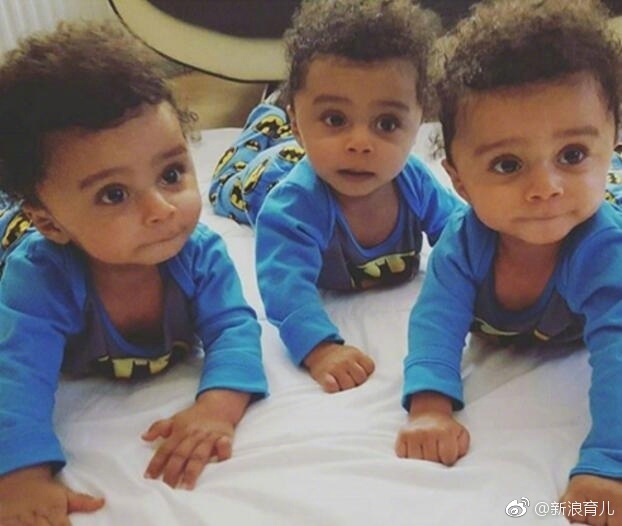 外国多胞胎可爱宝宝图片