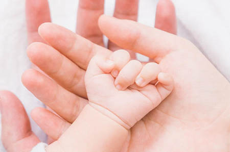 补钙过多影响孩子健康，汤臣倍健牛初乳咀嚼片教你正确补钙方式！