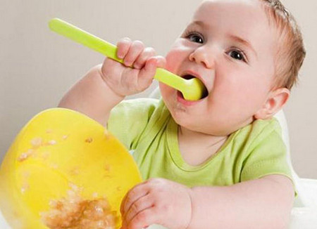 给宝宝健康的六款创意辅食！